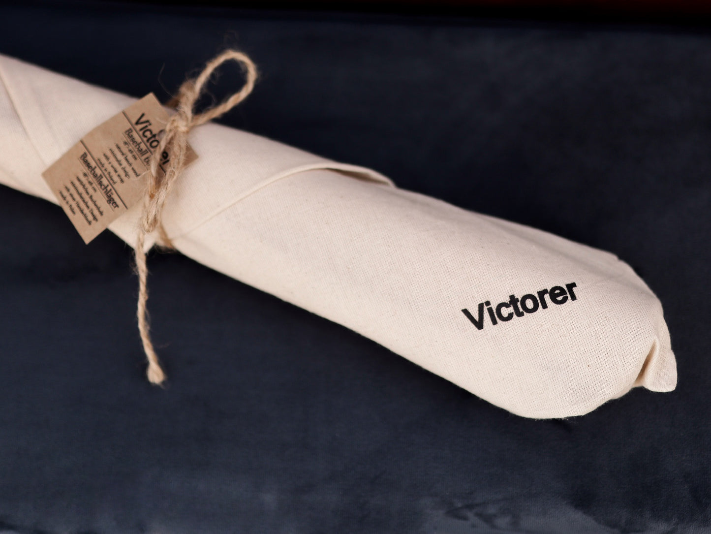 Victorer Baseball Bat with wrist cord packaged as a gift in a cotton bag